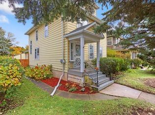 920 Ceape Ave, Oshkosh, WI 54901