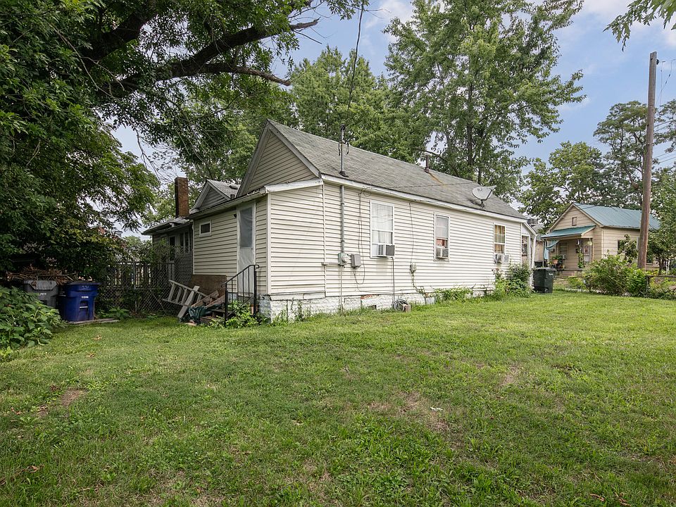 2nd image of 331 Georgetown Pl