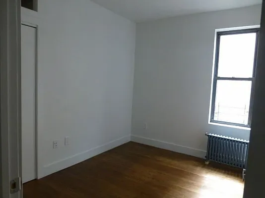 Rented by Bohemia Realty Group | media 42