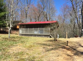 30 Rosemond Rd, Cleveland, SC 29635