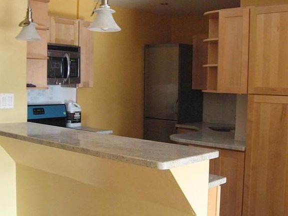 4th image of 1200 E 53rd St APT 2A