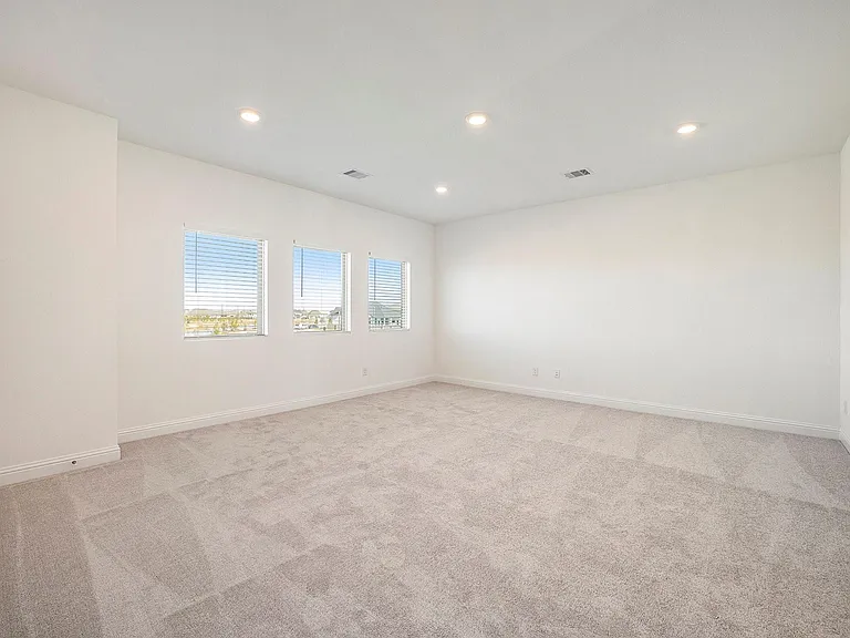 3210 Blue Grama Bnd — Photo 17