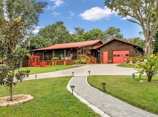 219 Lake Menzie Blvd, Dundee, FL 33838