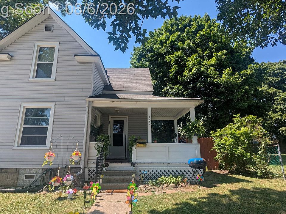 1st image of 162 Perkins St