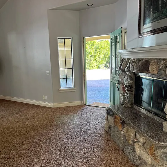 2857 N Las Posas Cir — Photo 12