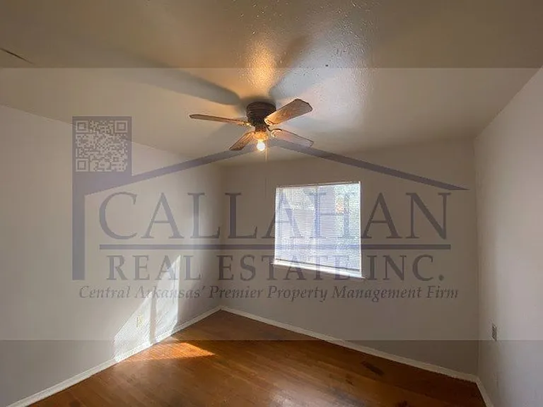 704 M Street — Photo 7