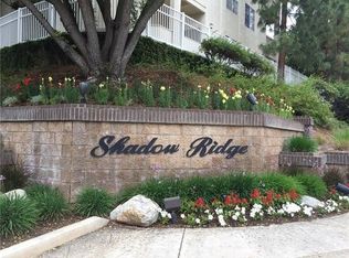 672 Indian Oak Ln UNIT 105, Oak Park, CA 91377