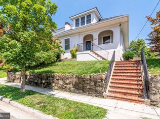 607 20th St S, Arlington, VA 22202