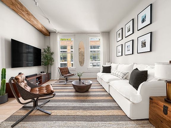 3rd image of 168 Plymouth St #4D