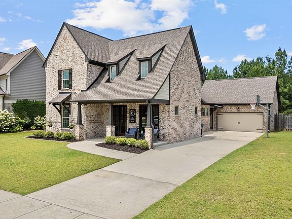 5th image of 1010 Evan Cir