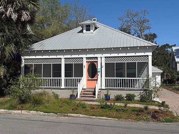 5th image of 47 Osceola St