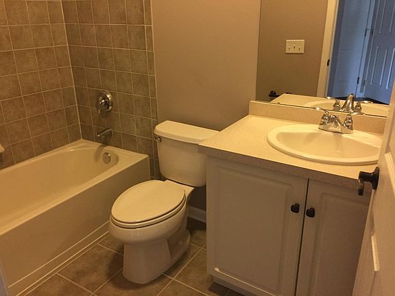 2nd Bathroom