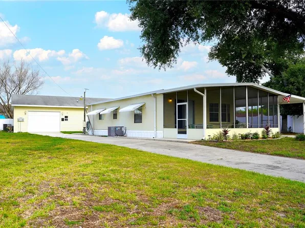 5747 Lake Fox Dr, Winter Haven, FL 33884