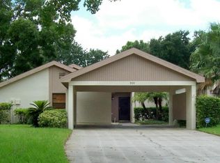 300 Eric Ct, Oldsmar, FL 34677