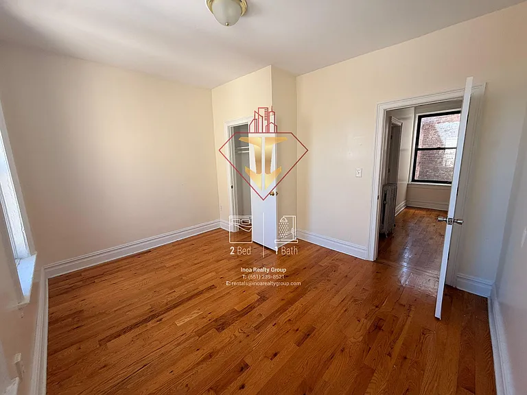 4530 Park Ave #11 — Photo 8