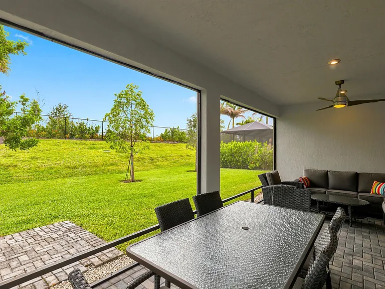11724 SW Aquila Way — Photo 35