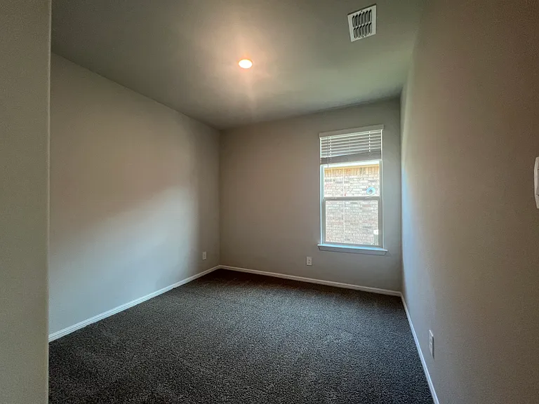 8636 Centerboard Ln — Photo 24