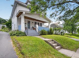 2502 15th St, Troy, NY 12180