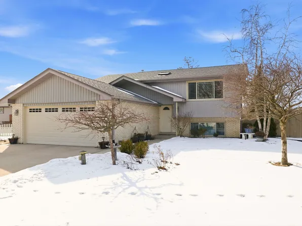 14836 S Cricketwood Dr, Homer Glen, IL 60491