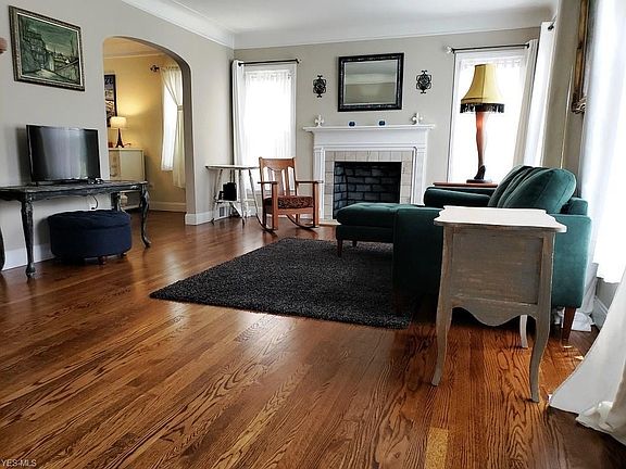 4th image of 3801 Washington Blvd