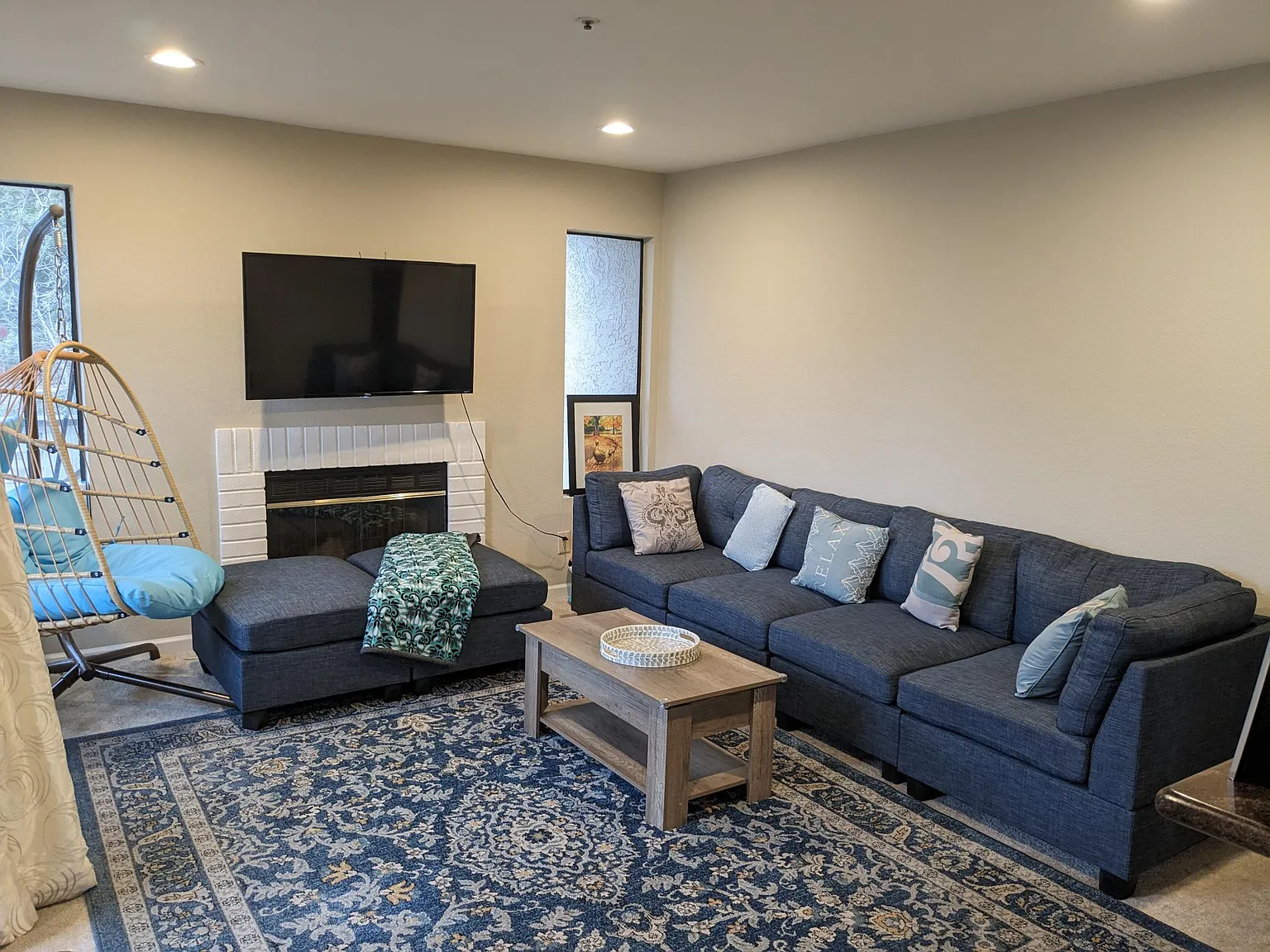 29588 Vanderbilt St — Photo 1