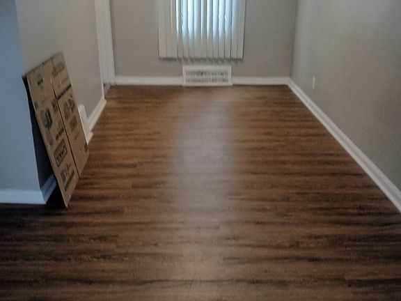 4th image of 15931 Kramer St #15935