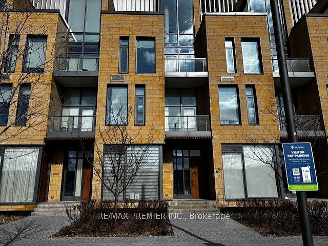 1st image of 7 Buttermill Ave