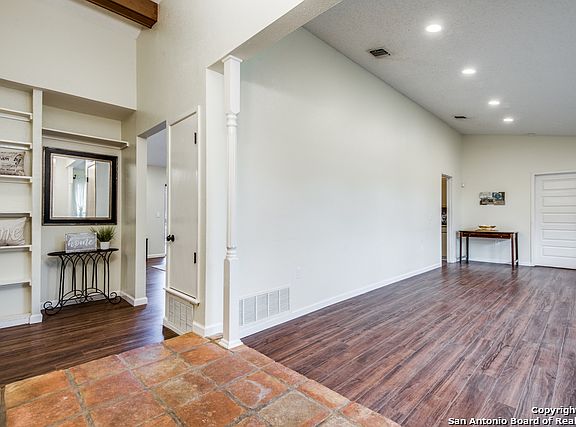 5th image of 8414 Capricorn Dr