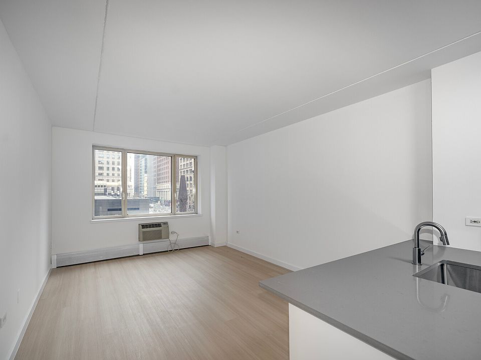 1st image of 95 Worth St #803