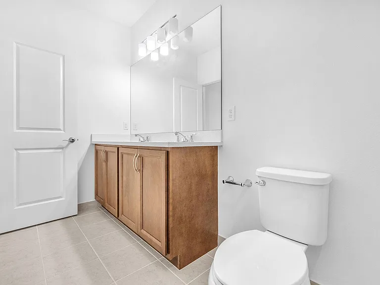 540 Sanderling Cir — Photo 11