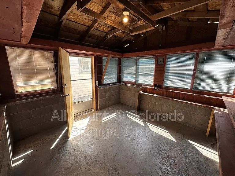 2430 W Vermijo Ave — Photo 21