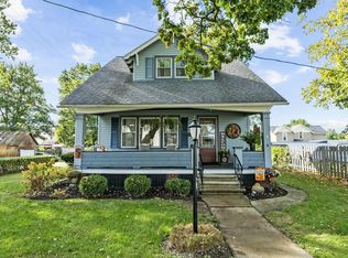221 W Oakwood Ave, Bucyrus, OH 44820