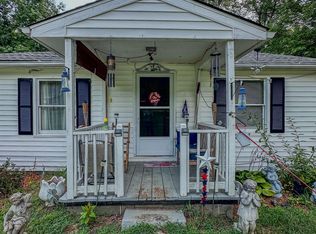 5493 Broad Street Rd, Louisa, VA 23093