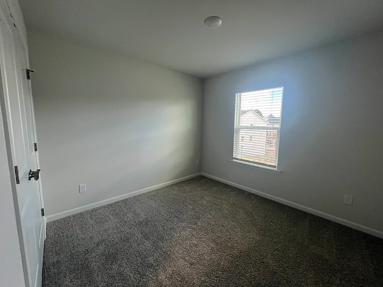 2848 Farmhouse Dr — Photo 22