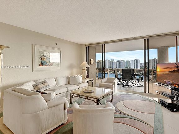 4th image of 3598 Yacht Club Dr APT 1103