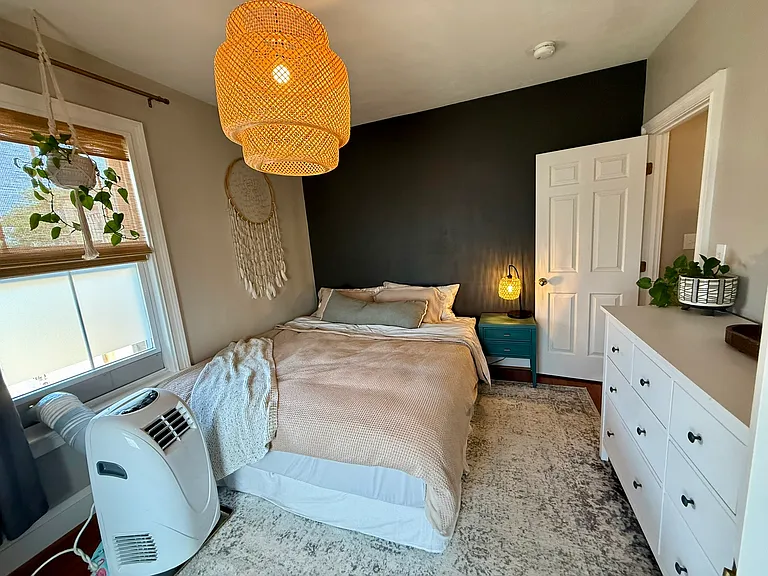 123 Court St #2 — Photo 33