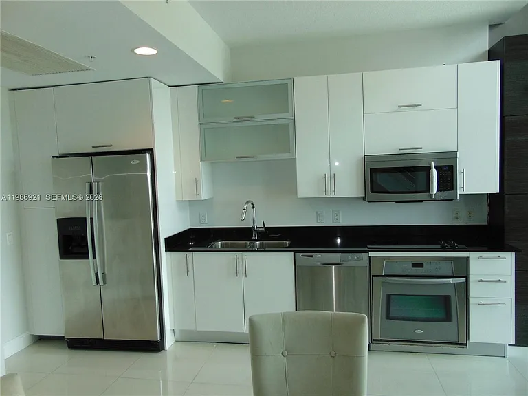 60 SW 13th St #2619 — Photo 9