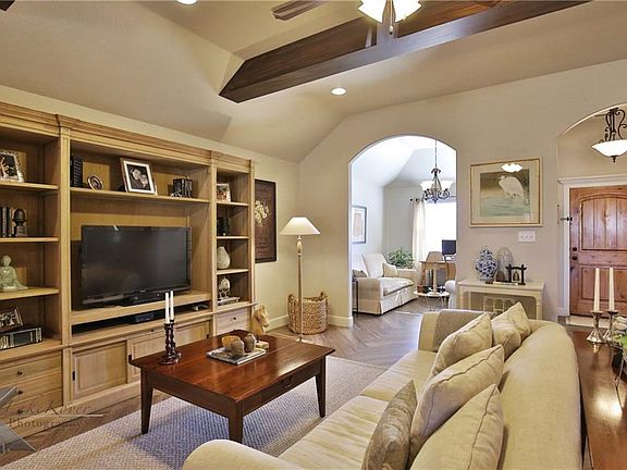 5th image of 3734 Bettes Ln