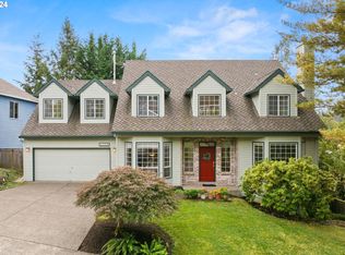 6324 SW Ash Creek Dr, Portland, OR 97219