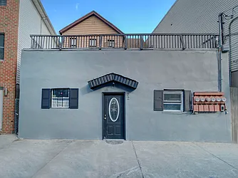 52 Harrison Avenue
