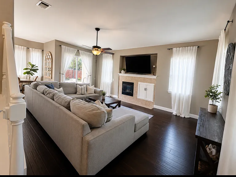 1410 Raspberry Ave — Photo 4