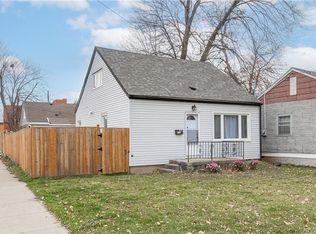 251 Julian Ave, Hamilton, ON L8H5S3