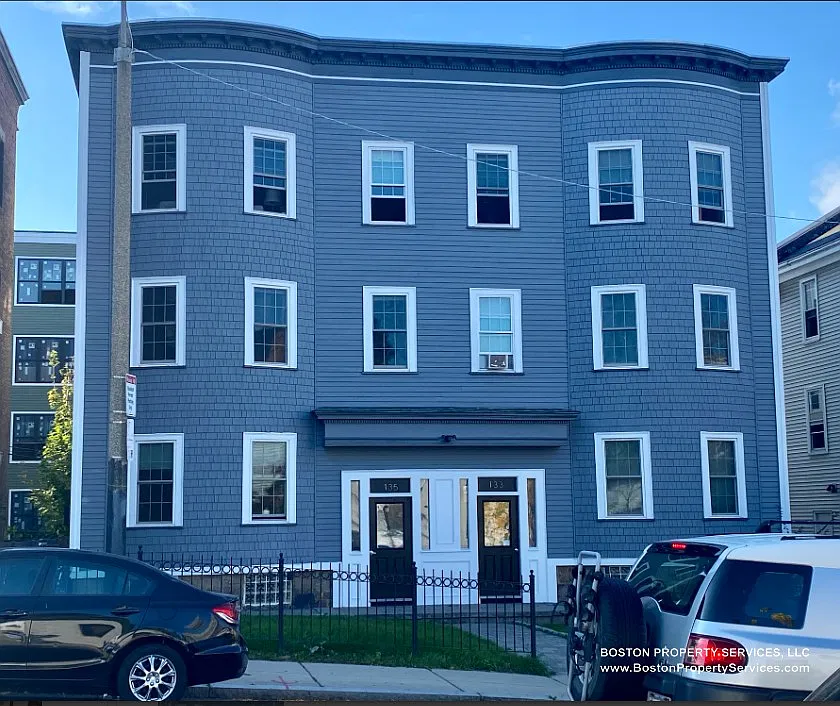 3 bed, 1.5 bath, $3,300 — Photo 4