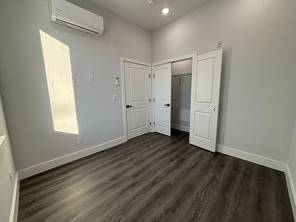 5th image of 1515-19 W Dauphin St #500