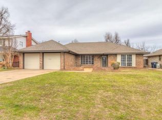 8217 NW 39th St, Bethany, OK 73008