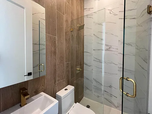 Rented by RBM Management | media 20