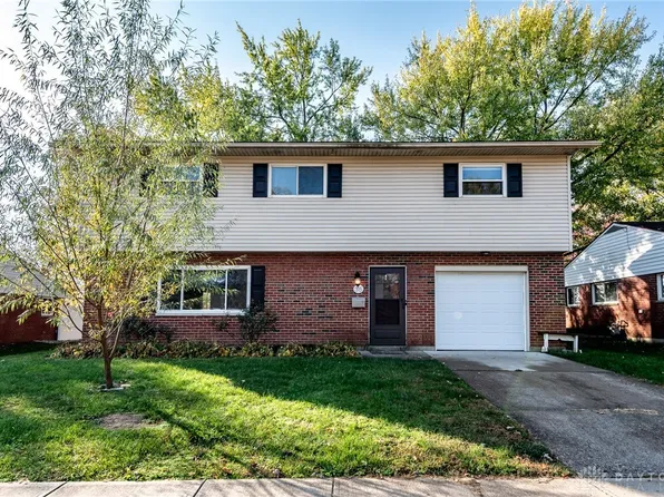 35 Graham Dr, Springboro, OH 45066