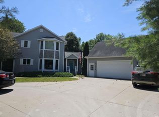 1225 Goshen Ave, Elkhart, IN 46516