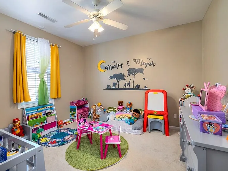 3200 Mayflower Ln — Photo 11