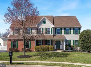 7 Amber Cir, East Norriton, PA 19401